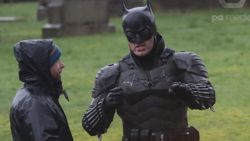 The Batman' revela el traje completo de Robert Pattinson en nuevas fotos  del set | Cinescape