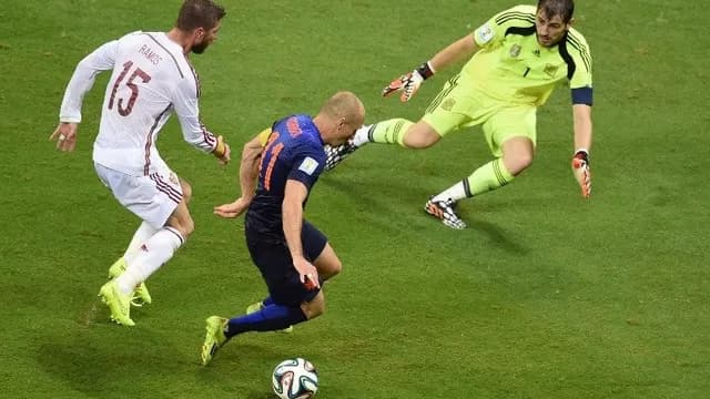 El golazo de Robben en imágenes-foto-1