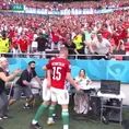 Hungría vs. Francia: Fiola marcó el 1-0 y golpeó la mesa de periodista en su festejo
