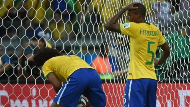 Los rostros de decepción y frustración de los jugadores brasileños-foto-4