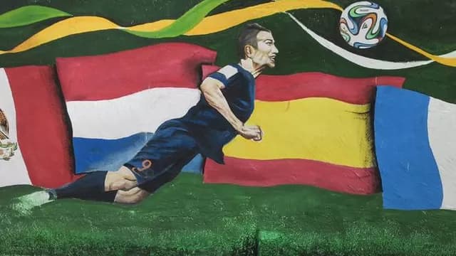 El golazo de tiro libre de Davi Luiz ante Colombia-foto-9