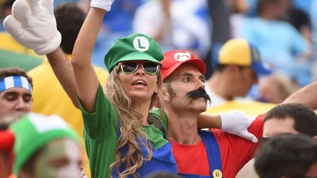 Los hinchas de Uruguay e Italia calientan la previa del decisivo encuentro-foto-2