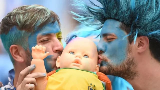 Los hinchas de Uruguay e Italia calientan la previa del decisivo encuentro-foto-13