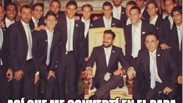 Memes se burlan de las fotos íntimas del 'Pocho' Lavezzi y su novia-foto-4