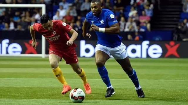Michael Ballack y Rivaldo. / Foto: Star Sixes-foto-6