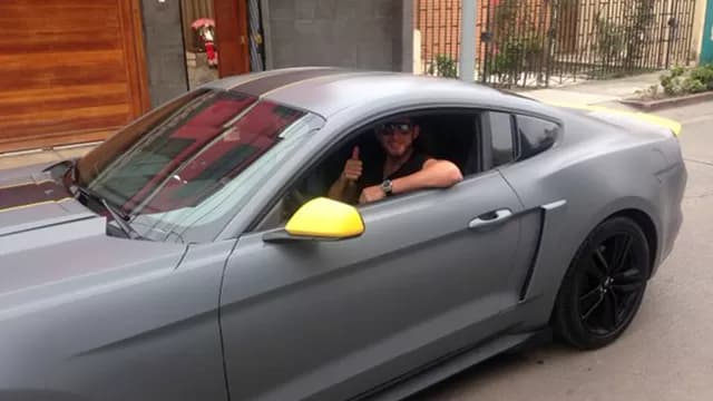 Carlos Zambrano, defensa del Frankfurt de Alemania.-foto-2