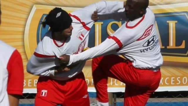 Las bromas no cesan.-foto-1