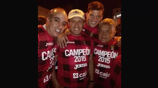 Juan Reynoso y Bernardo Cuesta. Foto: @RubenMarruffo1-foto-1