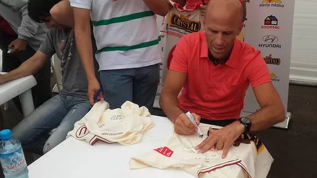 El selfie de los jugadores en el camerino del estadio Monumental. (Foto: Universitario)-foto-5