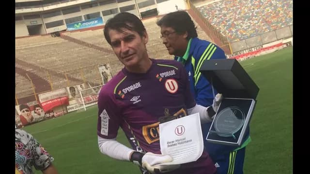 El selfie de los jugadores en el camerino del estadio Monumental. (Foto: Universitario)-foto-10
