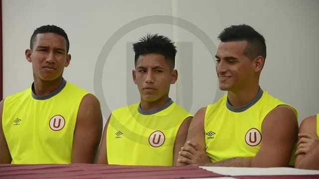 La presentación oficial de los refuerzos cremas. (Foto: Club Universitario)-foto-3