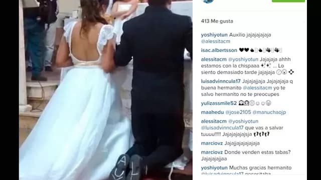 Yotún recibió la 'ayuda' de Advíncula.-foto-2