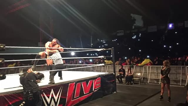 WWE en Lima: Lana y una frase polémica que 'provocó' al público peruano-foto-5