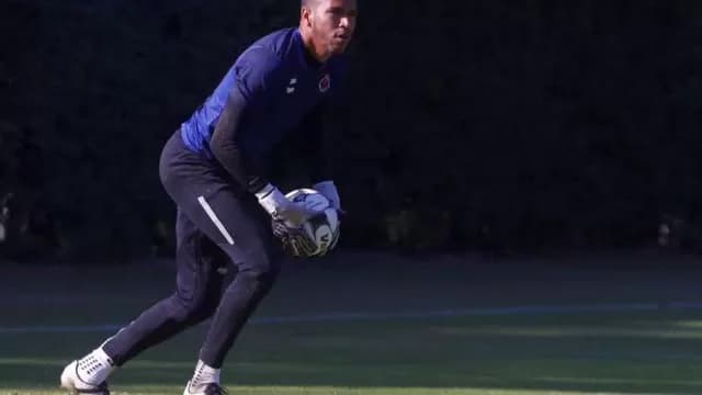 Pedro Gallese sufrió fractura y será baja cuatro semanas en Veracruz-foto-1