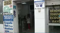 La Victoria: Fiscales llegaron a clínica del doctor Luis Quito