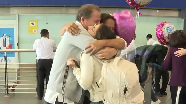 Aeropuerto Jorge Chávez: Emotivos reencuentros antes de la navidad