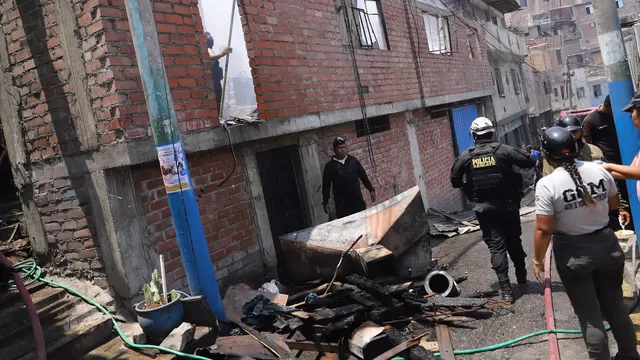 El Agustino: Incendio en zona alta deja seis casas afectadas