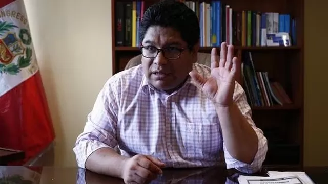 Alcalde Espinoza: Aumentar el precio de peajes es una locura