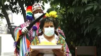 Año Nuevo: Minsa pide evitar famosas 'sopladas' con agua de flores durante pandemia de COVID-19