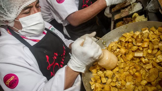 Apega: 30 mil turistas asistieron a la feria gastronómica Mistura 2014