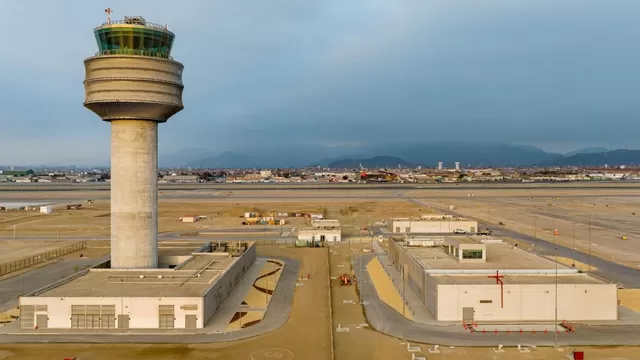 Nueva torre del aeropuerto Jorge Chávez / Foto: Andina