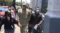 Arequipa: Militar disparó contra delincuente que asaltó a pasajeros de una cúster