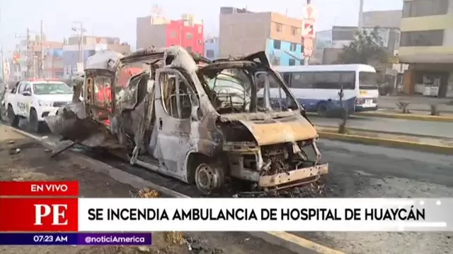 Ate: ambulancia se incendió y provocó daños en viviendas por explosiones
