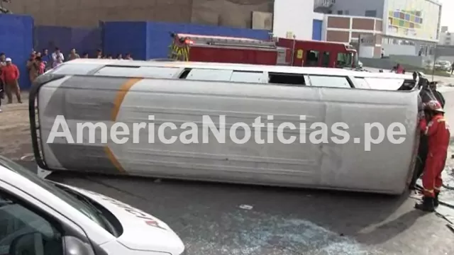 Ate: cúster de los 'Chosicanos' se volcó y dejó 14 heridos