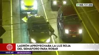 Barranco: Delincuente aprovecha la luz roja de semáforo para robar