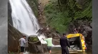 Cajamarca: cuatro muertos dejó caída de vehículos de caudales a un río