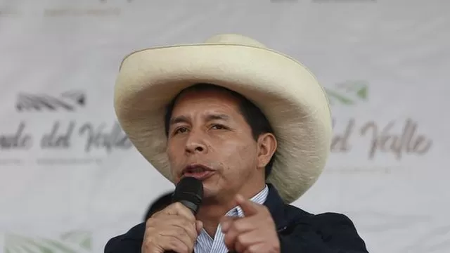 Pedro Castillo: “Quieren callarnos unas personas que son elegidas con dos o tres mil votos”
