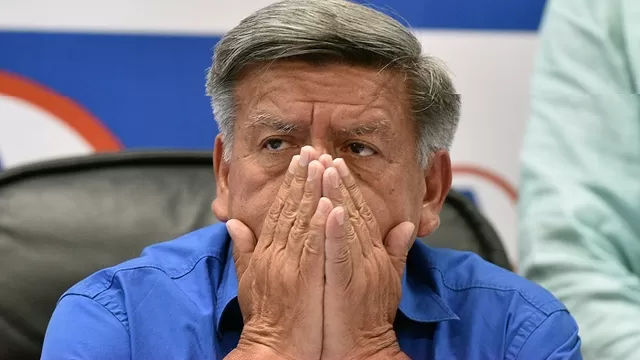 César Acuña: Indecopi investiga presunto plagio / Foto: AFP