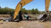 Chiclayo: Maquinaria pesada se hundió en el río Reque