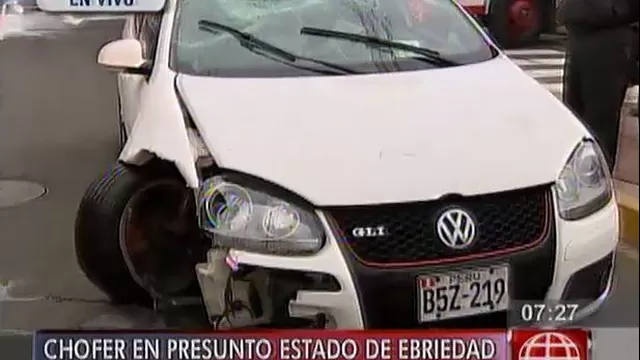 Chofer en presunto estado de ebriedad provocó accidente en San Isidro