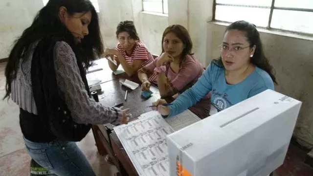 Jóvenes que cumplan 18 años hasta el día de las elecciones 2020 deberán votar. Foto: El Comercio