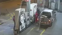 Comas: Delincuentes roban camioneta en un grifo