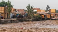 Comas: familias exigen ayuda tras desborde del río Chillón