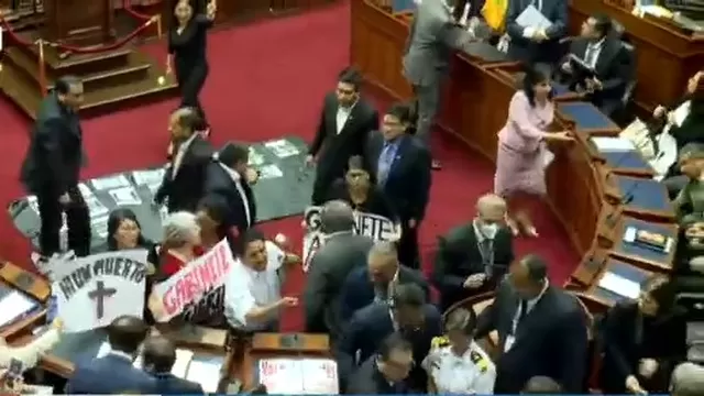 Gabinete Otárola se retiró del hemiciclo tras ser agredidos verbalmente por congresistas de izquierda 