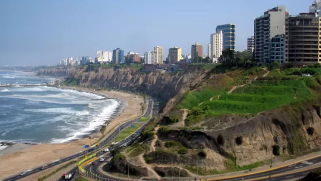 Malecón de Miraflores. Foto: Mantyobras Inmobiliaria en Lima