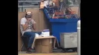 COVID-19: Video muestra a vendedor soplando una bolsa donde introduce mascarillas