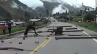 Cusco: Vehículos quedaron varados tras bloqueo de carreteras por paro agrario