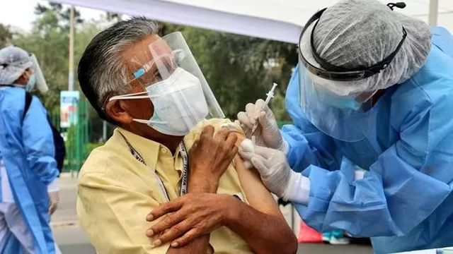 Essalud: desde el 14 de marzo iniciará campaña de vacunación contra el covid-19 y otras enfermedades