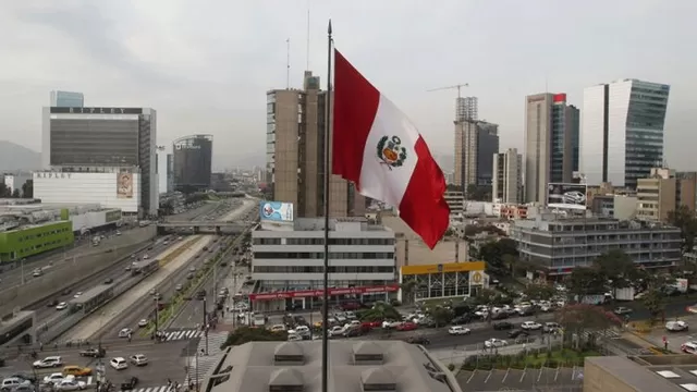 FMI aumenta proyección de economía peruana a 9% en 2021