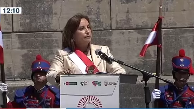  Dina Boluarte: "Es momento de poner los intereses del Perú por encima de todo"