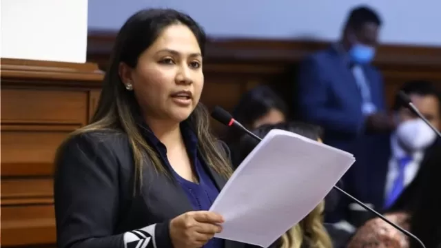 Heidy Juárez declinó a integrar la Comisión de Ética tras cuestionamientos por presunto recorte de sueldo