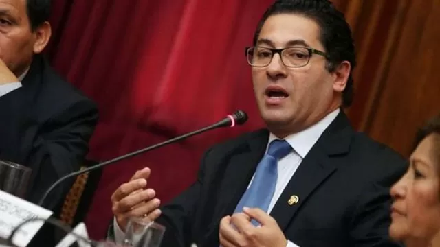 Salvador Heresi se refirió a las conttaciones irregulares en el Congreso. Foto: El Comercio