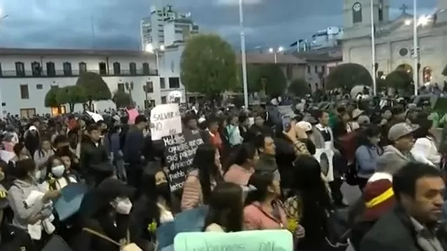 Gremios se movilizan en Huancavelica y anuncian paro