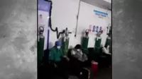 COVID-19: Pacientes reciben oxígeno en pasillos de hospital en Huánuco
