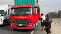 Ica: camiones siguen varados en el kilómetro 235 de la Panamericana Sur por manifestaciones