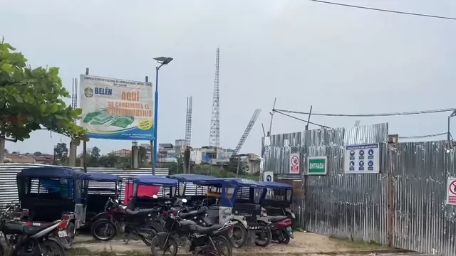 Iquitos: Obrero desaparece tras caer en buzón de alcantarillado